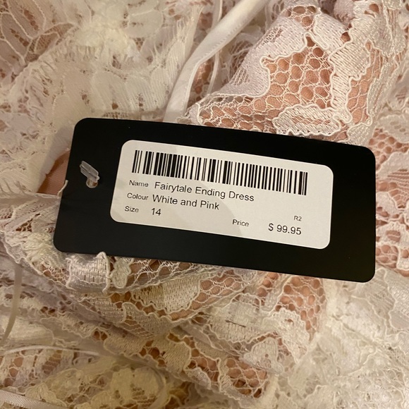 Lace Dress - Picture 4 of 4